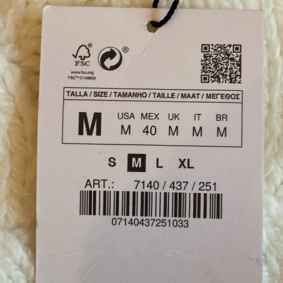 NWT. Zara White Structured Cable Knit Sweater. Size M. - Picture 9 of 11